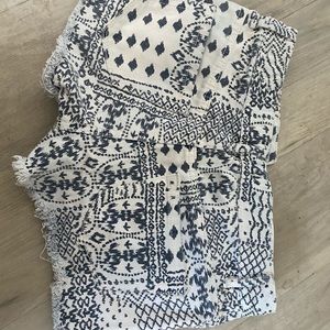 Pacsun Jean shorts a hull head, size 1